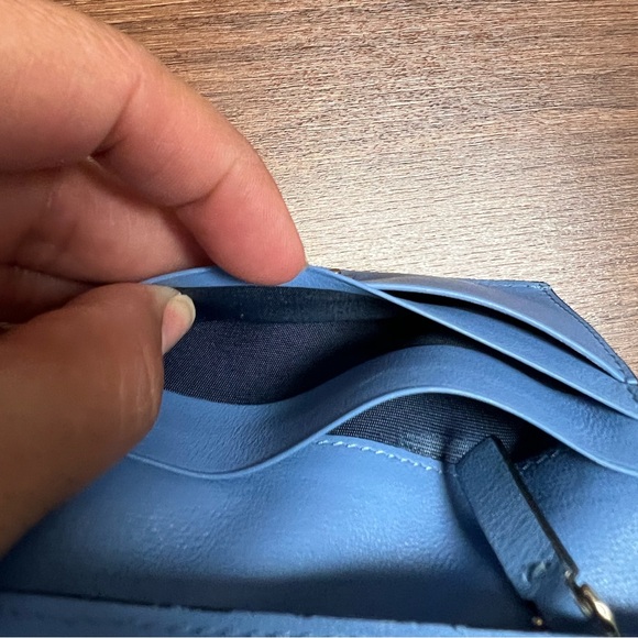 Valentino Garavani Rockstud Compact Wallet - Picture 5 of 16